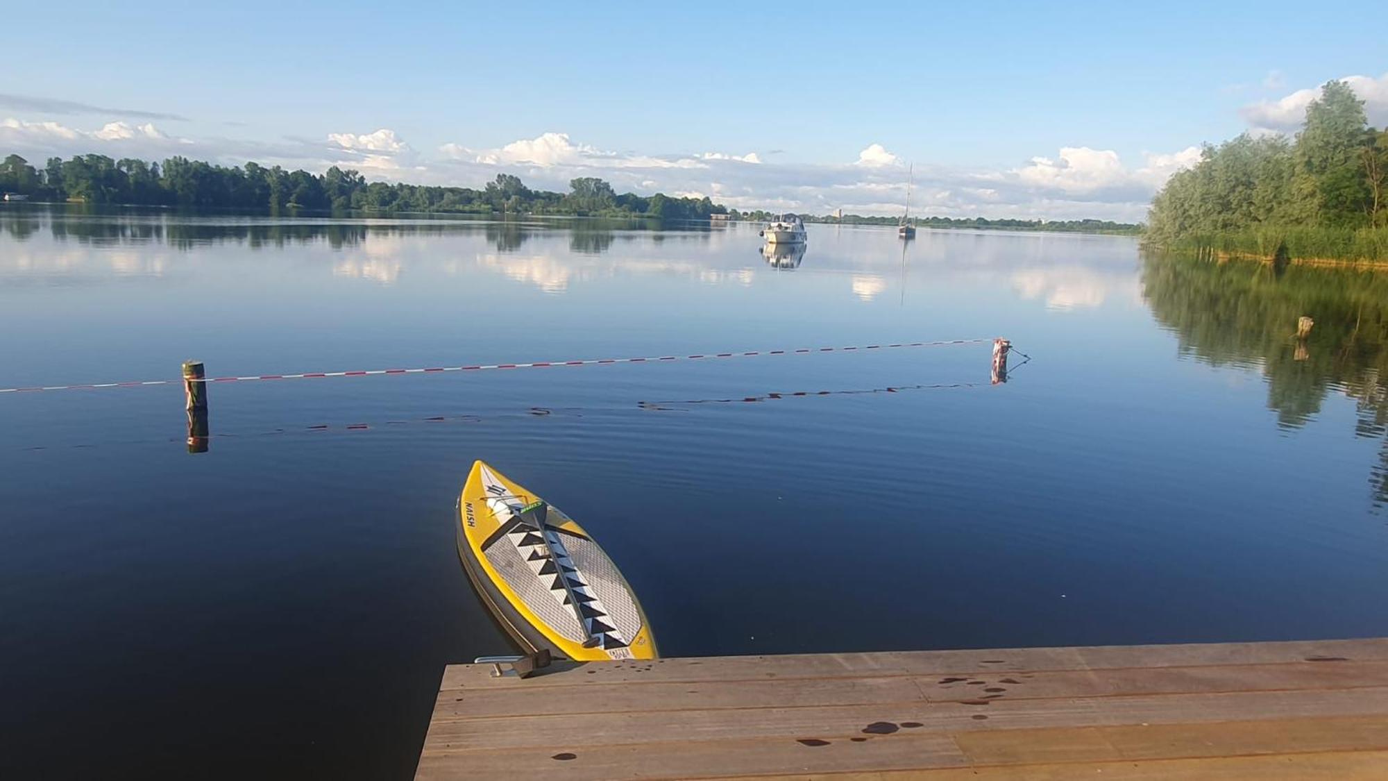 Dobberhuisje Kaag Oud Ade Buitenkant foto